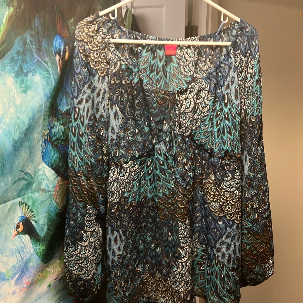 Sunny Leigh. XL. Shades of blue paisley.